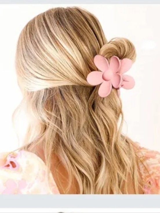 Accessories - 3 FOR $15  💕 Strong Hold Claw Clip Fashionable Hair Accessories